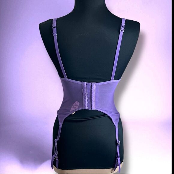 Vintage 90’s Victoria’s Secret Purple floral Lace mesh Bustier NWT - Picture 3 of 8